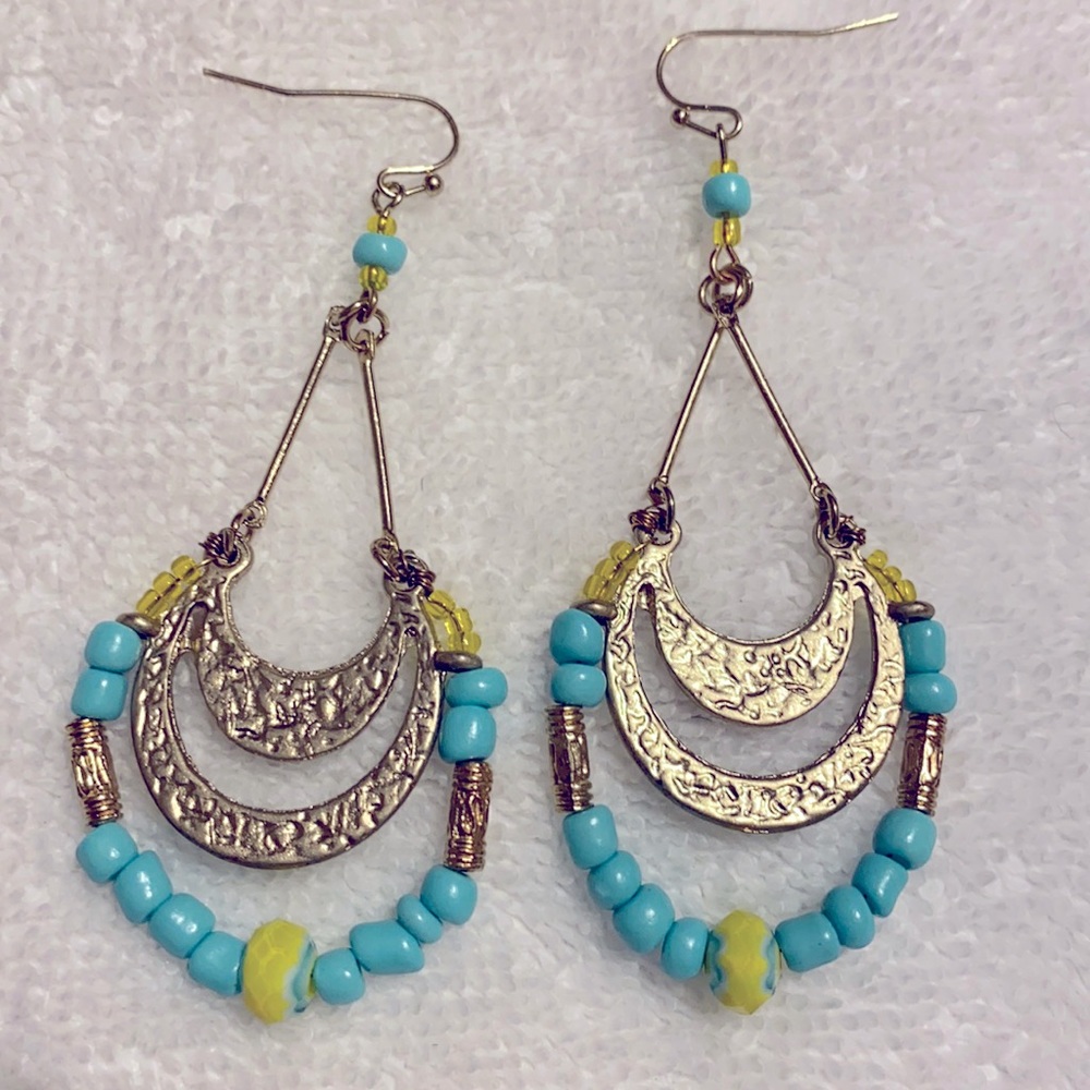 Fashion Jewelry - Earrings